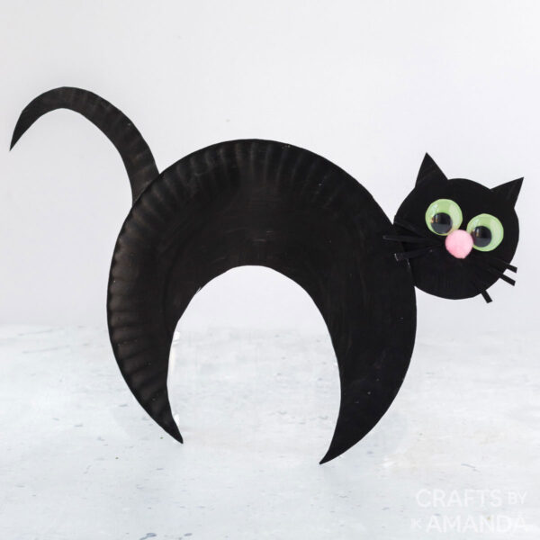 Paper Plate Black Cat