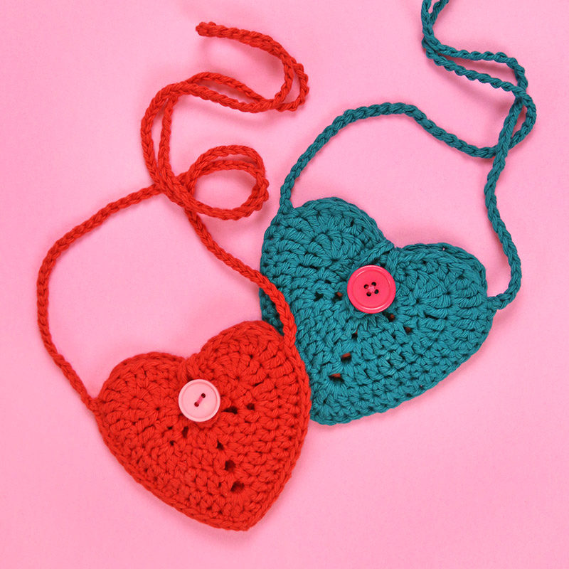 Crochet Heart Pouch Pattern