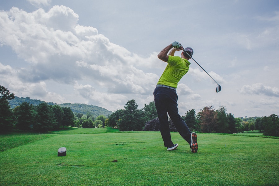 Hole in One: Expert Tips for Beginner Golfers